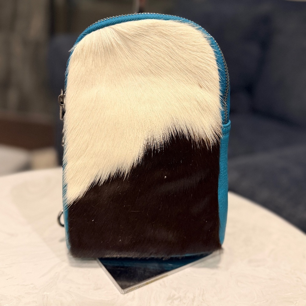 Trinity Ranch Genuine Hair-On Cowhide Collection Sling Bag Turquoise (C)